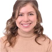 Me defino como una persona empática, amorosa, paciente, responsable y creativa.